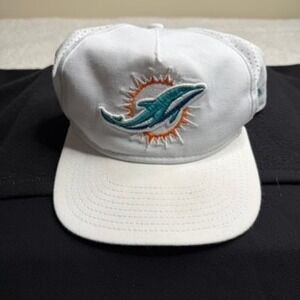New Era Miami Dolphins NFL White Mesh Perforated Snapback Hat